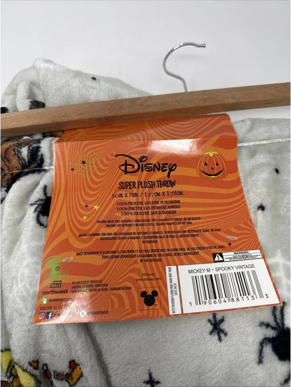 Disney Mickie Mouse Halloween Blanket Super Plush Throw